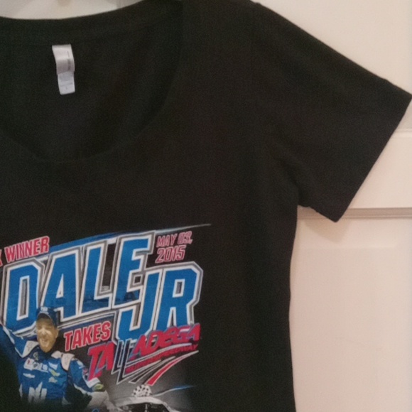 Dale Earnhardt Jr T-shirt Talladega - Picture 4 of 7